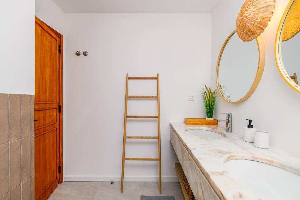 コスタ・ダ・カパリカCaparica Luz II Lovely Apt Near Beachアパートメント エクステリア 写真